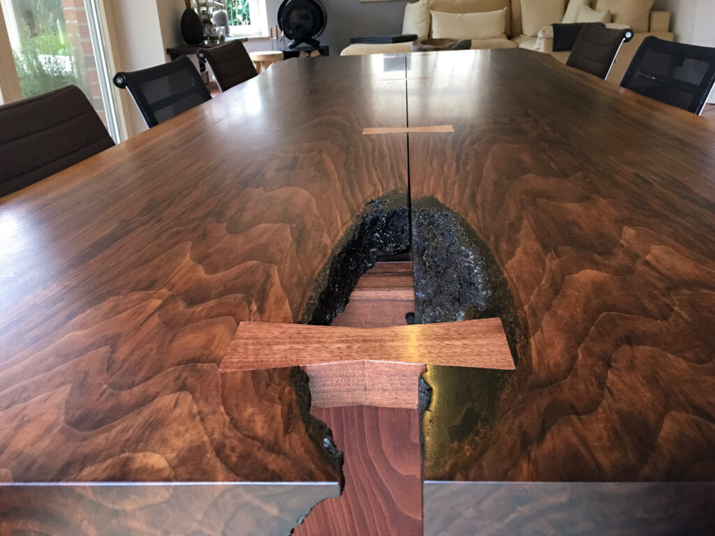 BINDULIN® ALLENDO® Tungöl beschichtet Tisch mehrere Schichten Copyright Plessed Woodwork